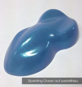 Sparkling Ocean auf pastellblau