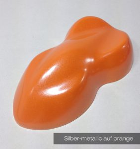 silber-metallic-auf-orange